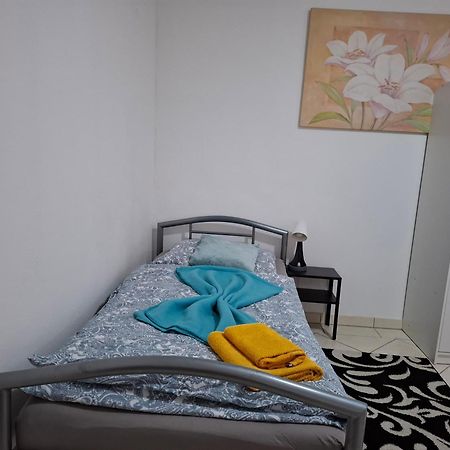 2 Zimmer Appartements In Heroldsatt Heroldstatt Ngoại thất bức ảnh